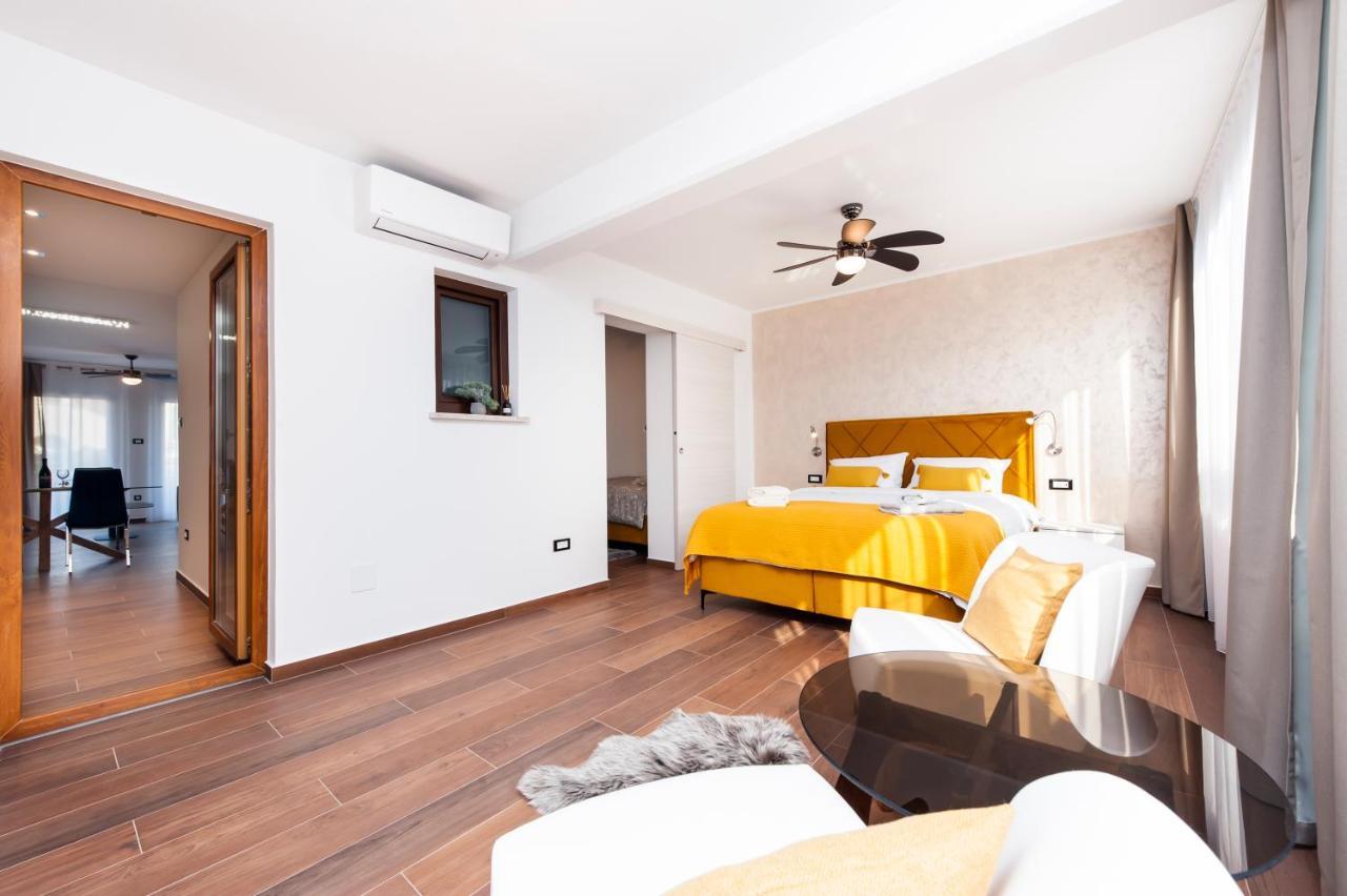 Apartments Sanja-New Renovated Rovinj Kültér fotó