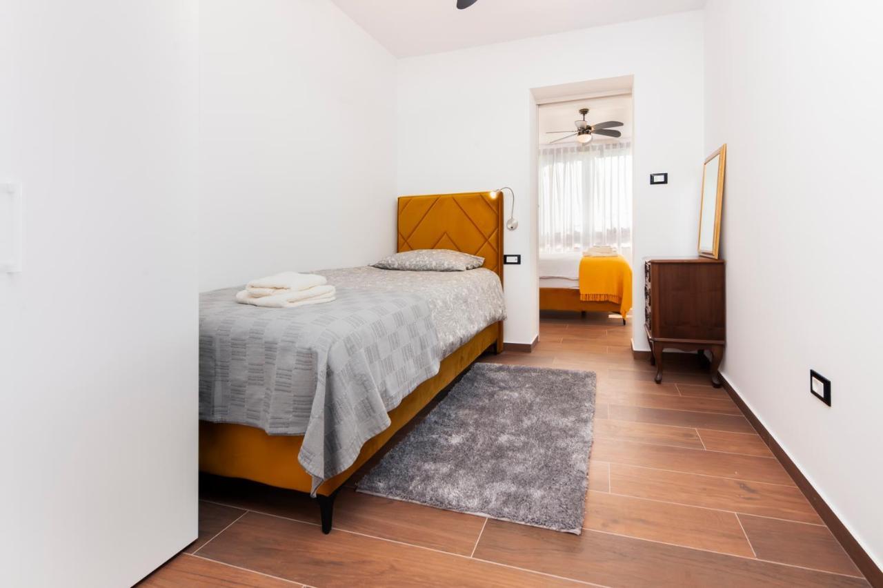 Apartments Sanja-New Renovated Rovinj Kültér fotó