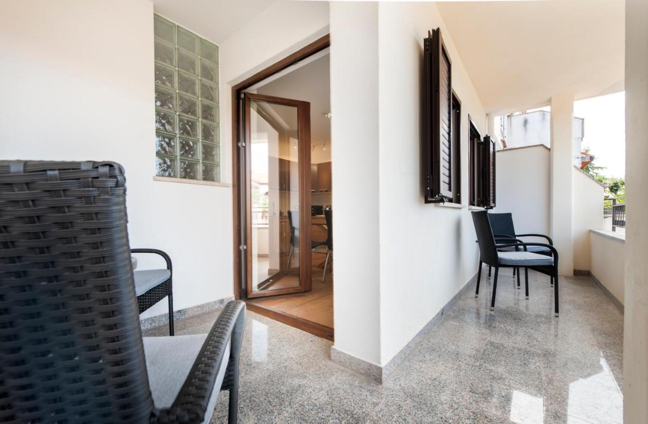 Apartments Sanja-New Renovated Rovinj Kültér fotó